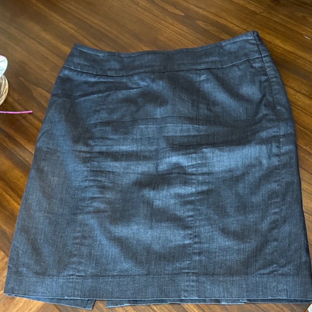 LOFT Dark Gray Pencil Skirt